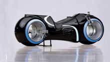 Moto de Tron, subastada en 77 mil dólares