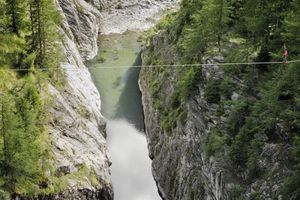 Dron capta a deportistas extremos en acción