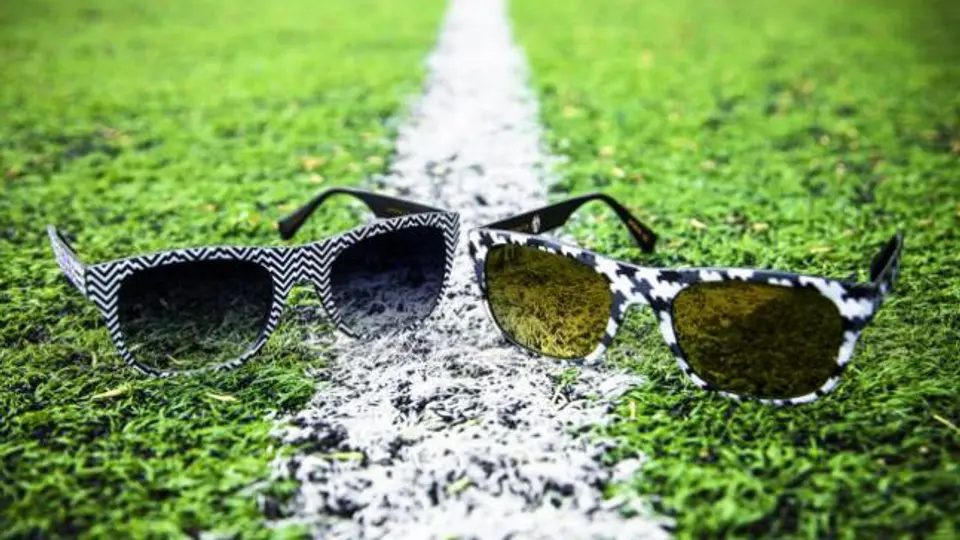 Marca italiana lanza lentes conmemorativos de la Juve