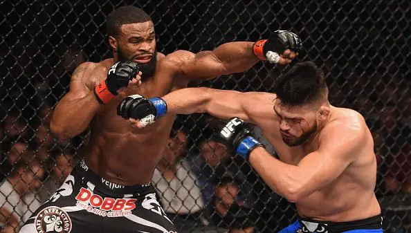 Kelvin Gastelum sufre su primera derrota profesional