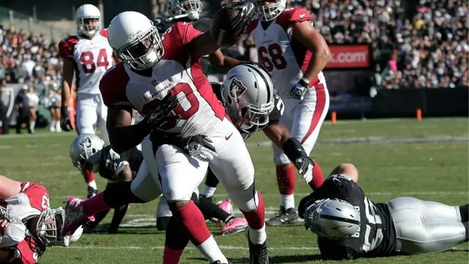 Cardenales empeora la crisis de Raiders