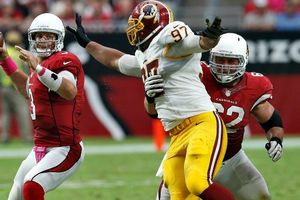 Arizona gana en el regreso de Carson Palmer