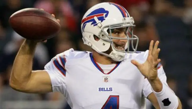 Arrestan a ex QB de los Bills por conducir ebrio