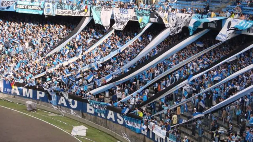 Barra de Gremio veta palabra 'mono' de sus cánticos