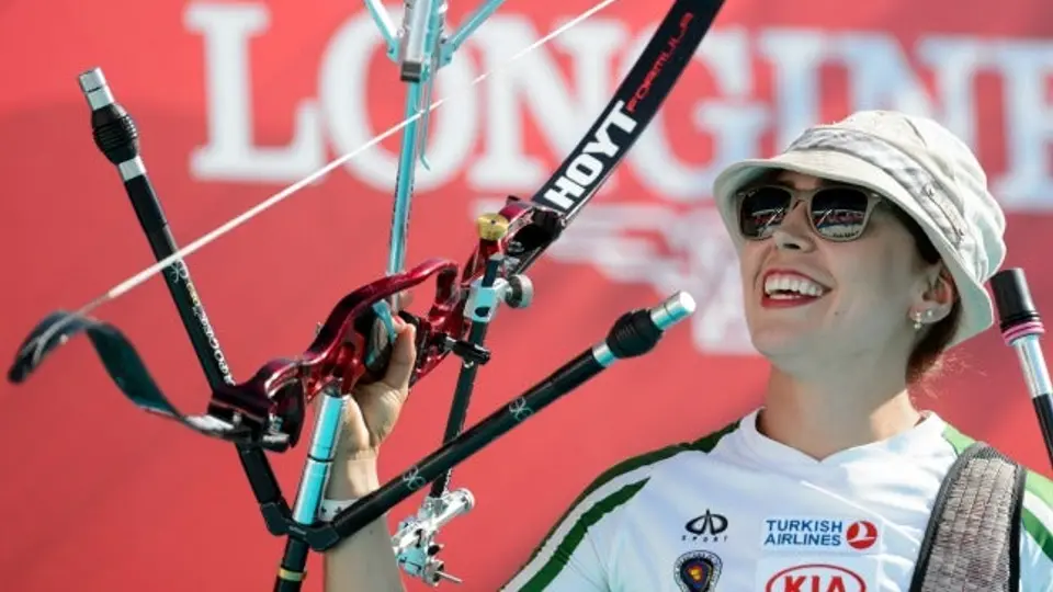 Aída Román, doble oro en Copa del Mundo de Tiro con Arco