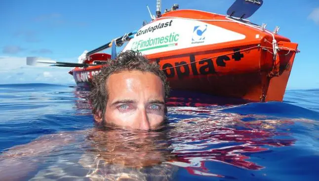 Aventurero vivirá en iceberg por un año