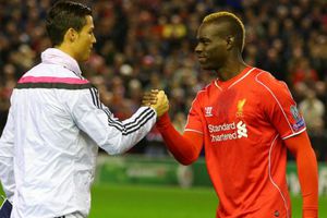 Balotelli festeja como CR7 al marcar en FIFA