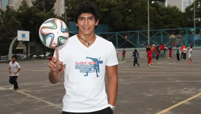 Mexicano busca ganar Mundial de Freestyle en Brasil