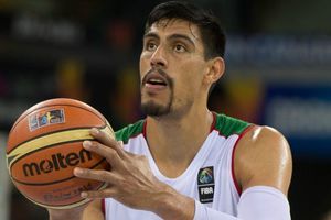 Ayón estaría en Madrid para concretar su fichaje