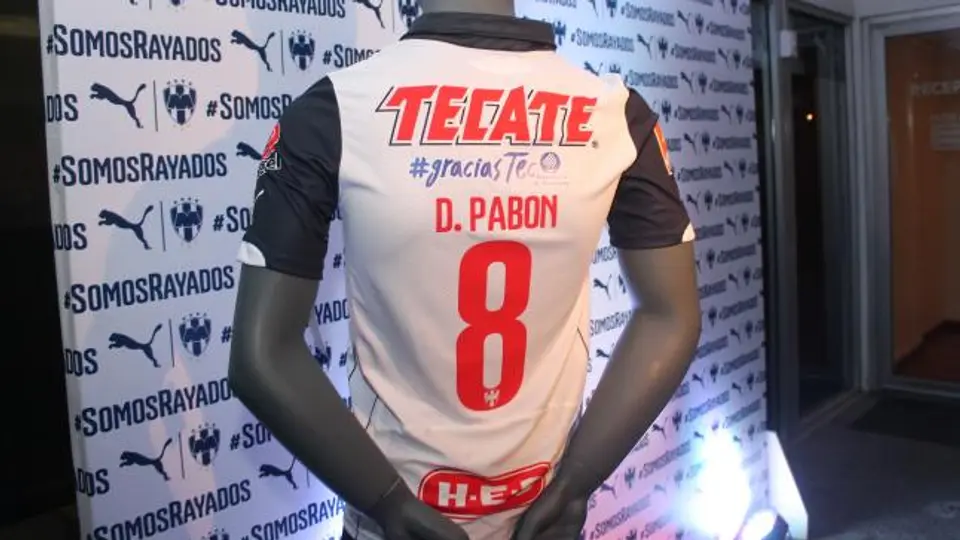 Rayados rinde tributo al Tec en nuevo jersey