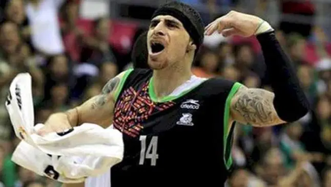 Lorenzo Mata causa baja del Tri de basquetbol