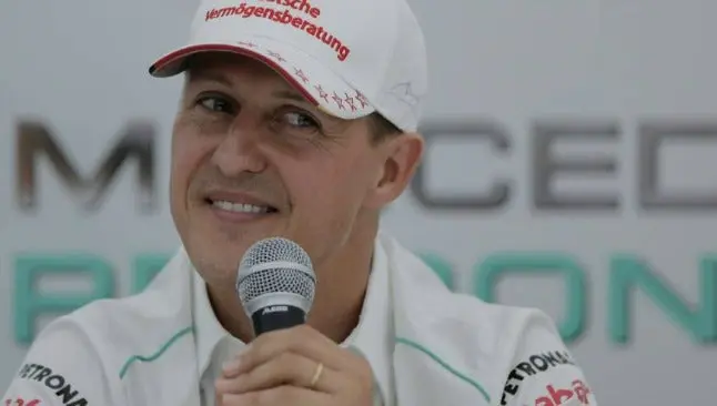 Schumacher ya está en silla de ruedas