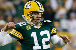 Aaron Rodgers aún no entrena con Empacadores