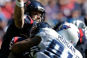 Fitzpatrick impone récord de pases en victoria de Texanos