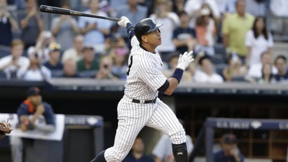 Alex Rodríguez llega a tres mil hits en MLB