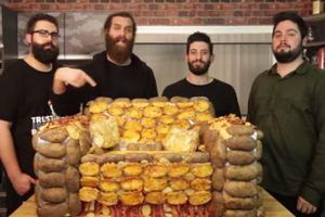 Crean sillón de papas, queso y tocino: la mejor forma de ver el SB