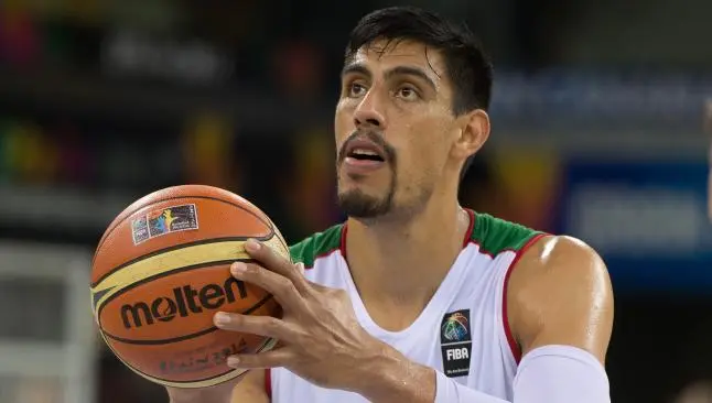 Ayón podría jugar en la Liga China