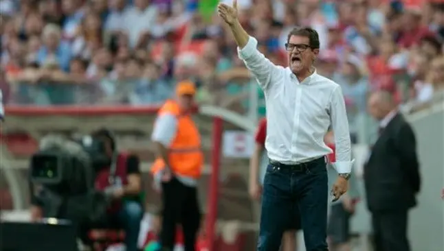 Fabio Capello dirigiendo a la Selección de Rusia | AP