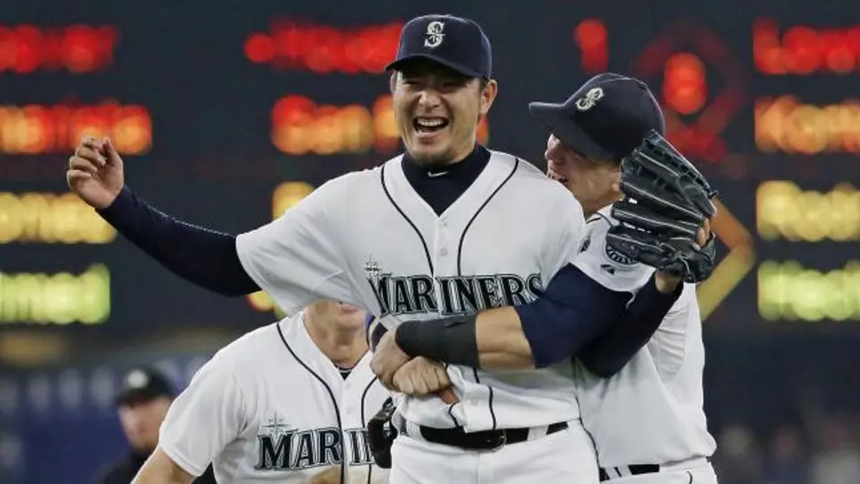 Iwakuma, segundo japonés en lograr juego sin hit ni carrera