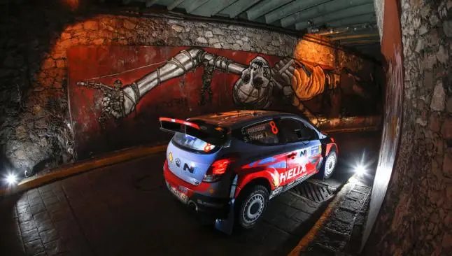 Espectaculares paisajes en el Mundial de Rally