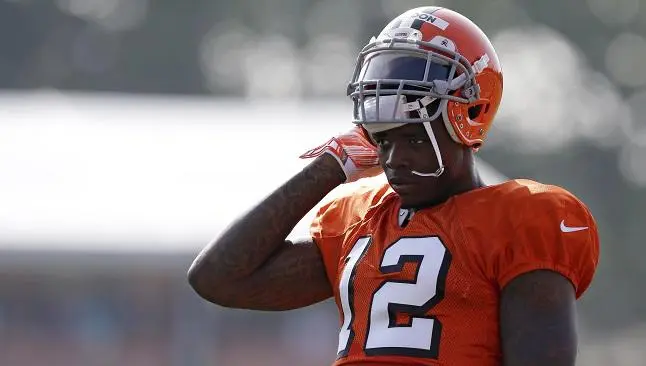 Jugador de Cleveland pasará de receptor a vendedor