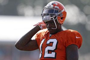 Jugador de Cleveland pasará de receptor a vendedor