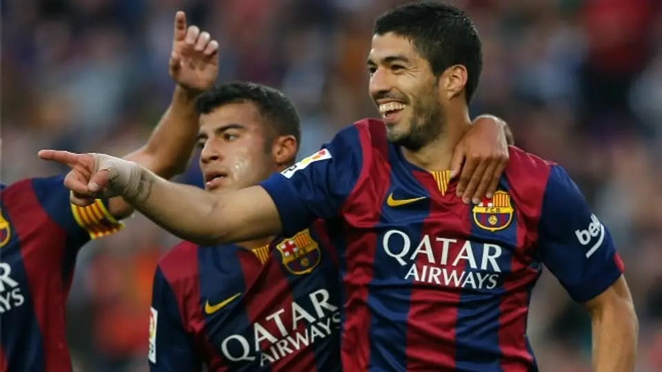 Luis Suárez sorprende a un aficionado con cáncer