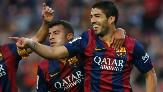Luis Suárez sorprende a un aficionado con cáncer