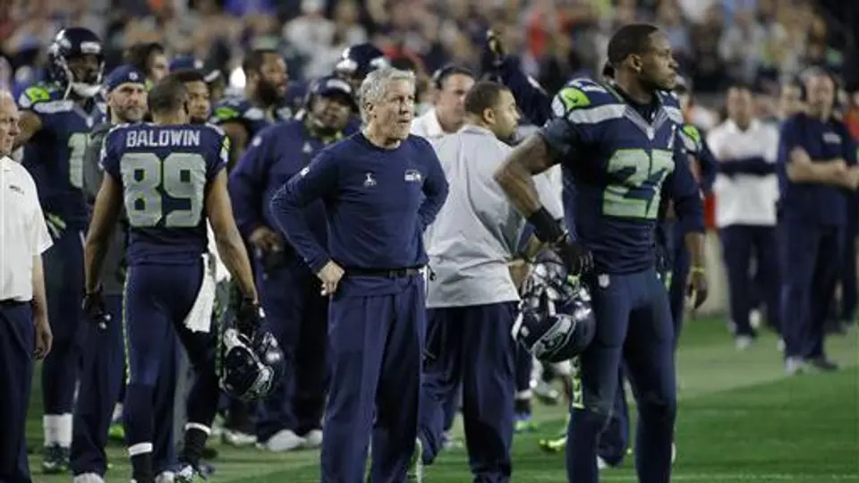 Pete Carroll asume la culpa por la intercepción