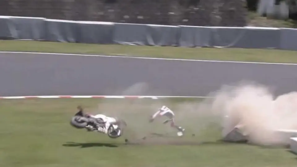 Sorprendete accidente en Moto GP