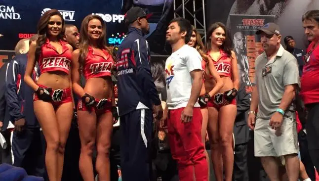 Mayweather y Pacquiao superan el último obstáculo