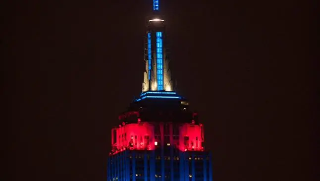 Empire State se pinta' con los colores de Patriotas