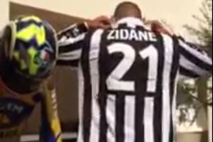 Materazzi reta a Zidane en el #IceBucketChallenge