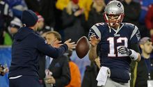 'Polémica de celular es para ocultar que no hay evidencia': Brady