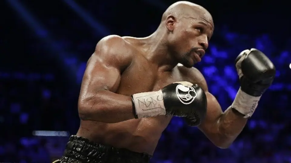 Mayweather usaría protectores de 25 mil dólares contra Pacquiao