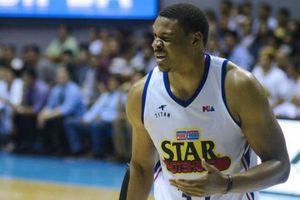 Basquetbolista, despedido por criticar a Pacquiao