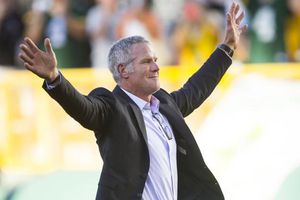 Favre ingresa al Salón de la Fama de Green Bay