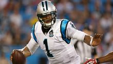 Cam Newton vuelve a prácticas con Carolina