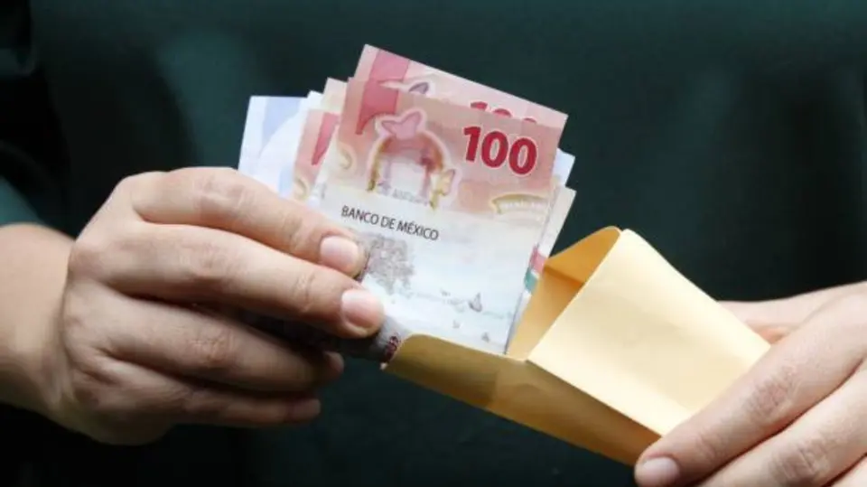El aguinaldo para pensionados del IMSS corresponde a quienes reciben su jubilación bajo el régimen de la Ley 73. / iStock