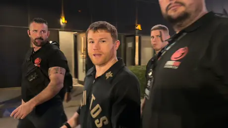 Canelo confirma que Julián Quiñones estará en su pelea y no sabe si Cristiano Ronaldo asistirá