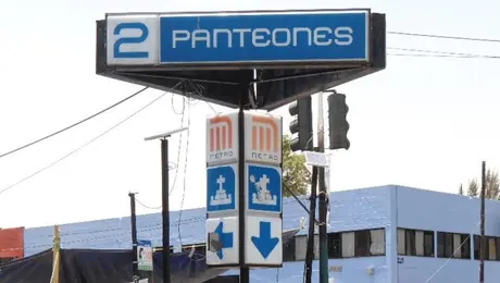 ¿Sabías que hay panteones junto al Metro? Conoce cuáles son y dónde están