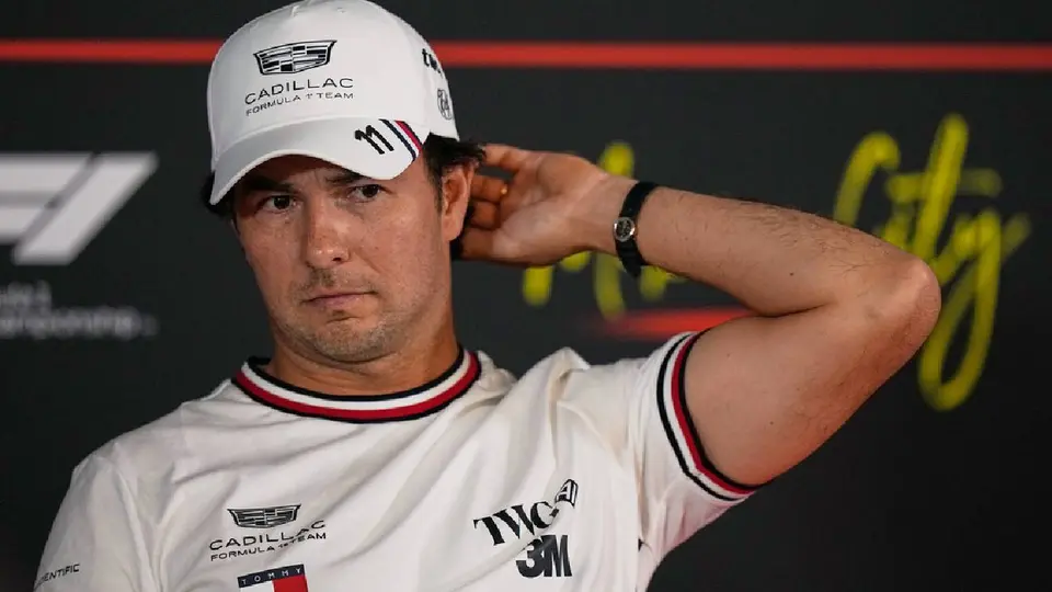 Checo Pérez se sintió indispuesto, informó Cadillac: ¿Se pierde el Gran Premio de México?