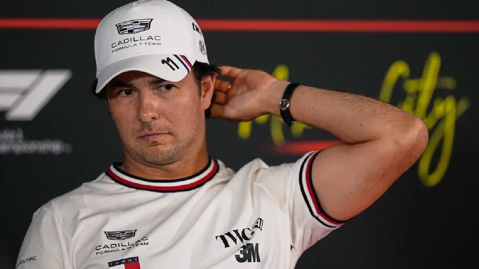 Checo Pérez en evento previo al GP de México l AP