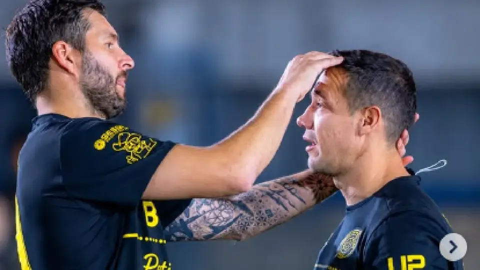 Gignac y el insólito momento en el que paga su cuota para el arbitraje en el futbol de la talacha