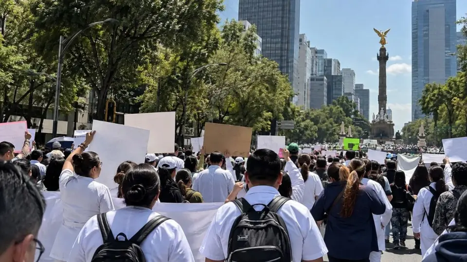 Trabajadores del Seguro Social realizarán dos movilizaciones en la capital. /  RS