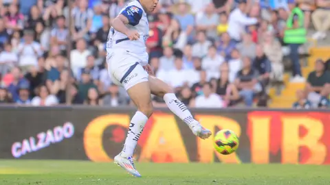 Aldahir Valenzuela, canterano de Rayados, en un partido de la Liga MX | IMAGO7
