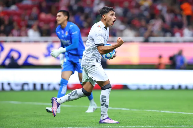 Mateo Coronel con Querétaro I IMAGO7