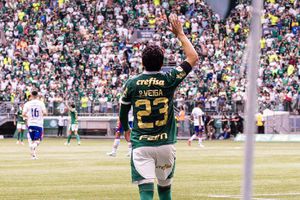 ¡Con la piel chinita! Así despidió la afición de Palmeiras a Raphael Veiga
