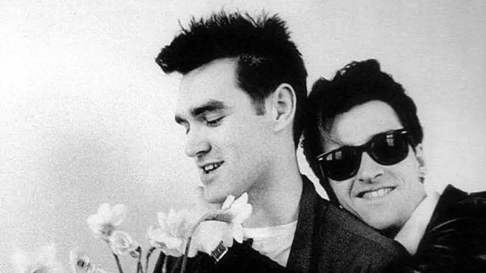 Morrissey y Marr en su juventud | @mozpicsdaily