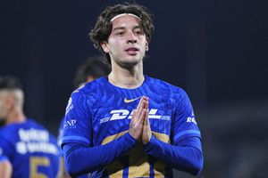 ¡Ley del ex! Jordan Carrillo anota doblete en el Pumas ante Santos